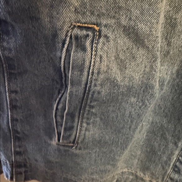 Curve Appeal  Denim Jacket - Picture 4 of 8